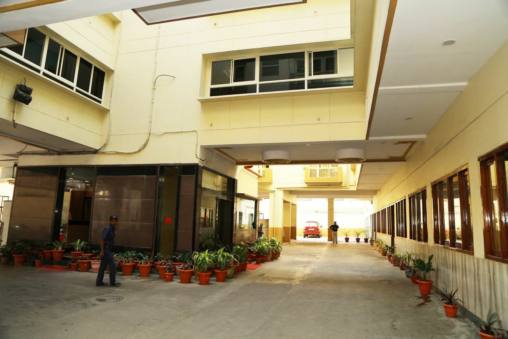 Hotel Panchratan ไฮเดอราบัด ภายนอก รูปภาพ